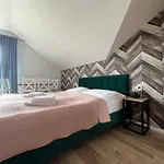 Czarny Baran دمبكي